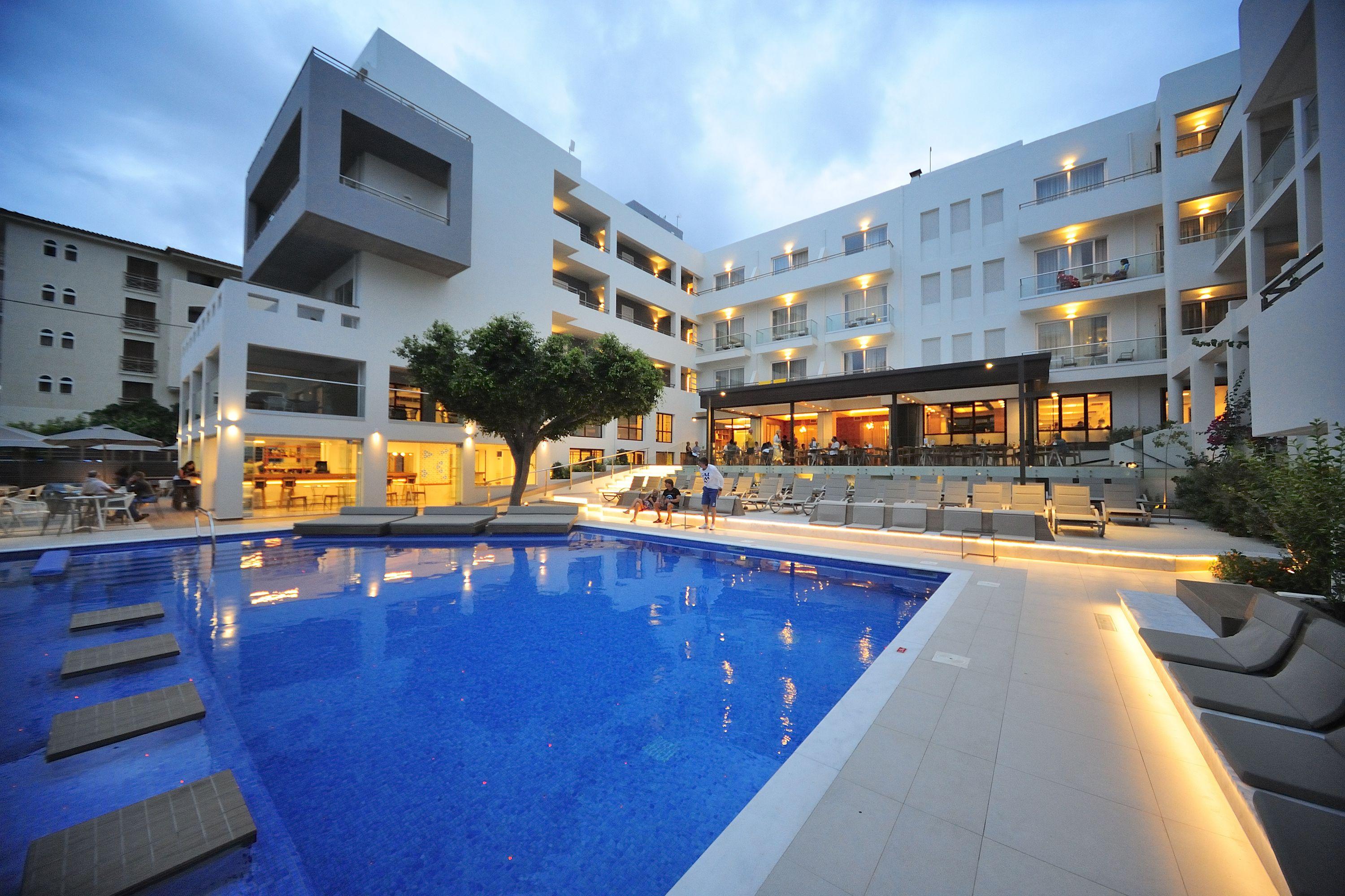 Atrium Ambiance Hotel (Adults Only) Rethymno Exterior foto